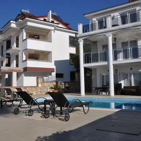 Sunset A Φετιγιέ